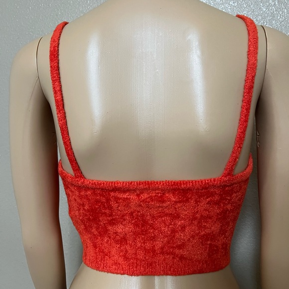 3/$10 🏷️ Urban Outfitters Ribbed Knit Tank Top Medium - Picture 5 of 8